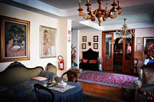 Hotel Pesi Montecatini Terme Bagian luar foto